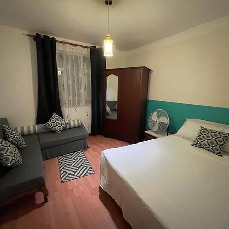 Pereyber 2 Room Appartment Pereybere Beach Екстер'єр фото