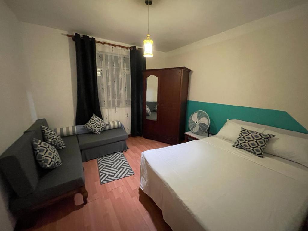 Pereyber 2 Room Appartment Pereybere Beach Екстер'єр фото